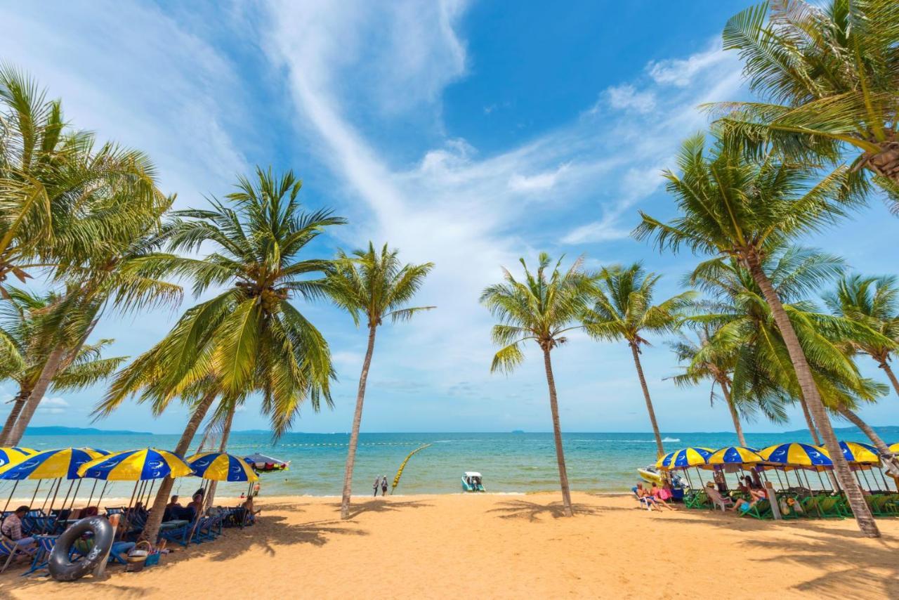 Happy Jomtien - Beachfront Eksteriør bilde